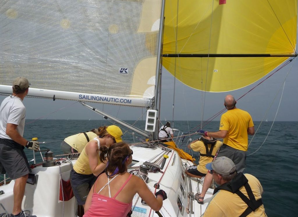 Ruta en velero de Barcelona a las Islas Baleares en familia